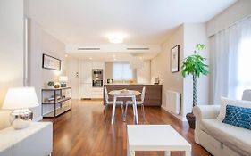 Hi Valencia Apartments - Jorge Juan